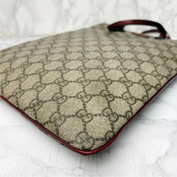Gucci Beige Monogram Tote with Burgundy Handles - Picture 5 of 10